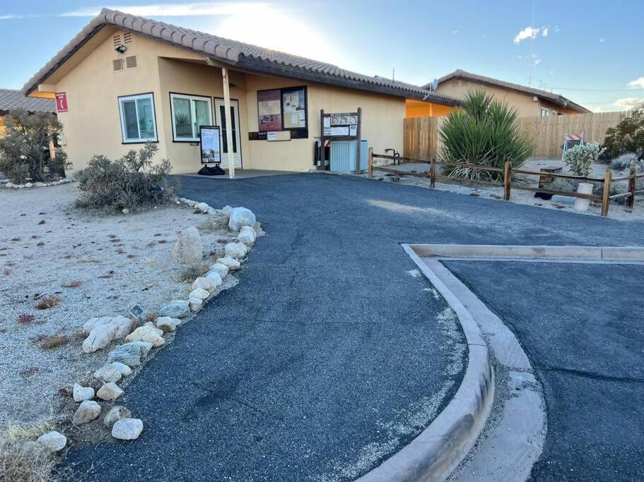 Ferienwohnung Joshua Tree National Park - Cozy Palms Getaway Twentynine Palms Exterior foto